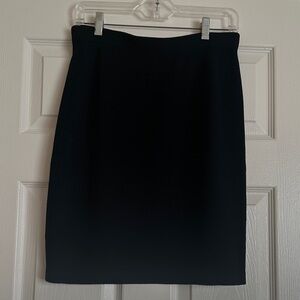 St. John Basics Black Women's Skirt